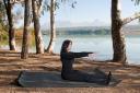 Ejercicio 2: Spine stretch fordward