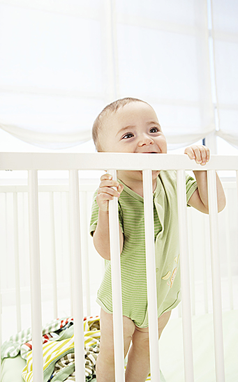 Paso de la cuna a la cama: cómo debe ser la cama de los niños y qué tener  en cuenta para elegirla