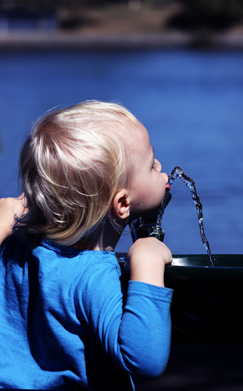 El agua esencial para los mas pequeños