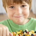 Trucos para que los niños coman fruta