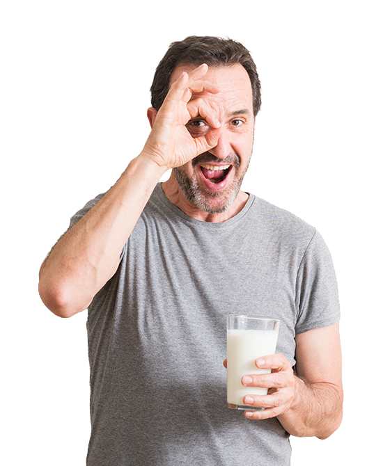 Hombre sonriendo con salud y vitalidad